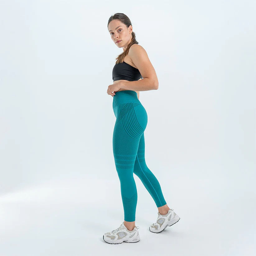 fitUp 3D Tayt – Selülit Görünümünü Azalt, Daha Pürüzsüz Bir Vücuda Kavuş
